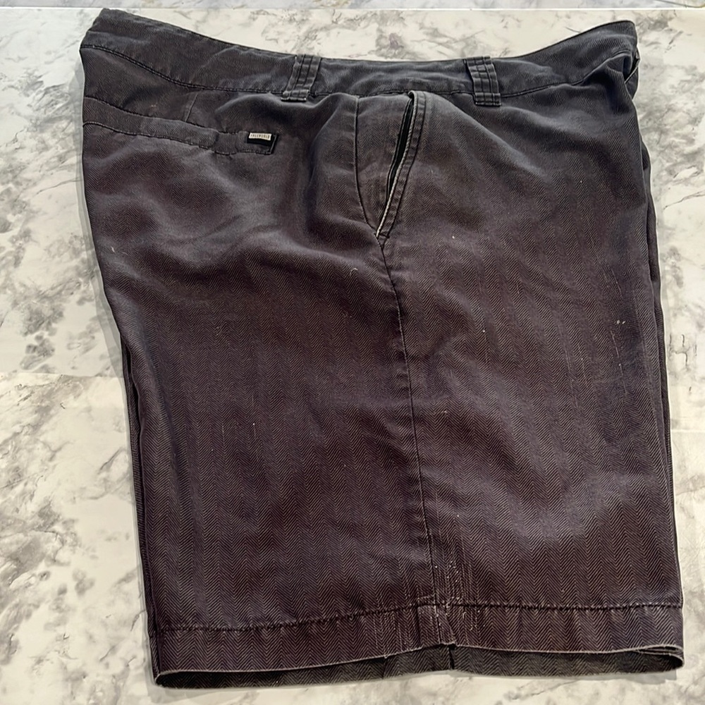 Men’s Free World shorts